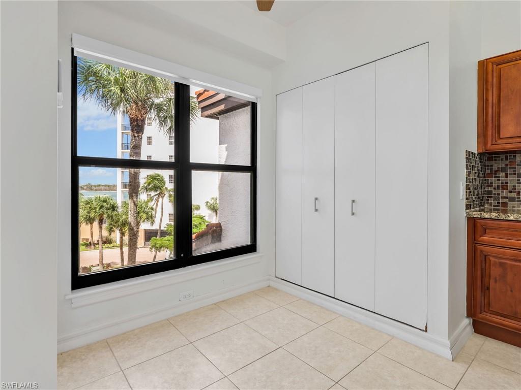 531 La Peninsula BLVD 531