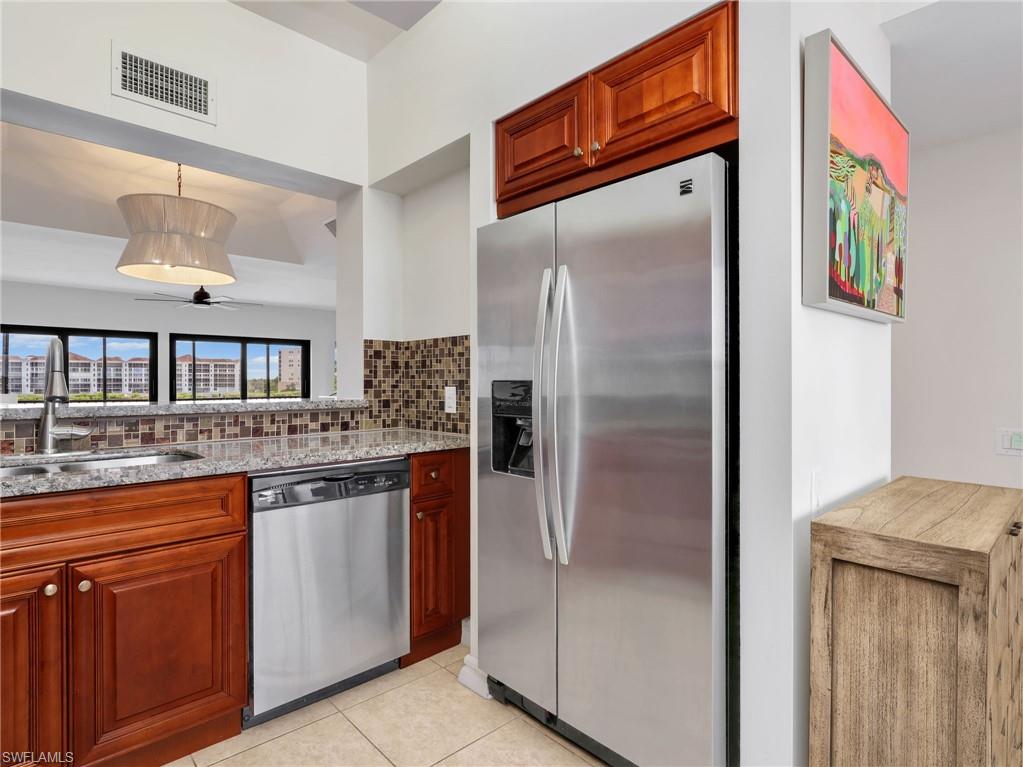 531 La Peninsula BLVD 531