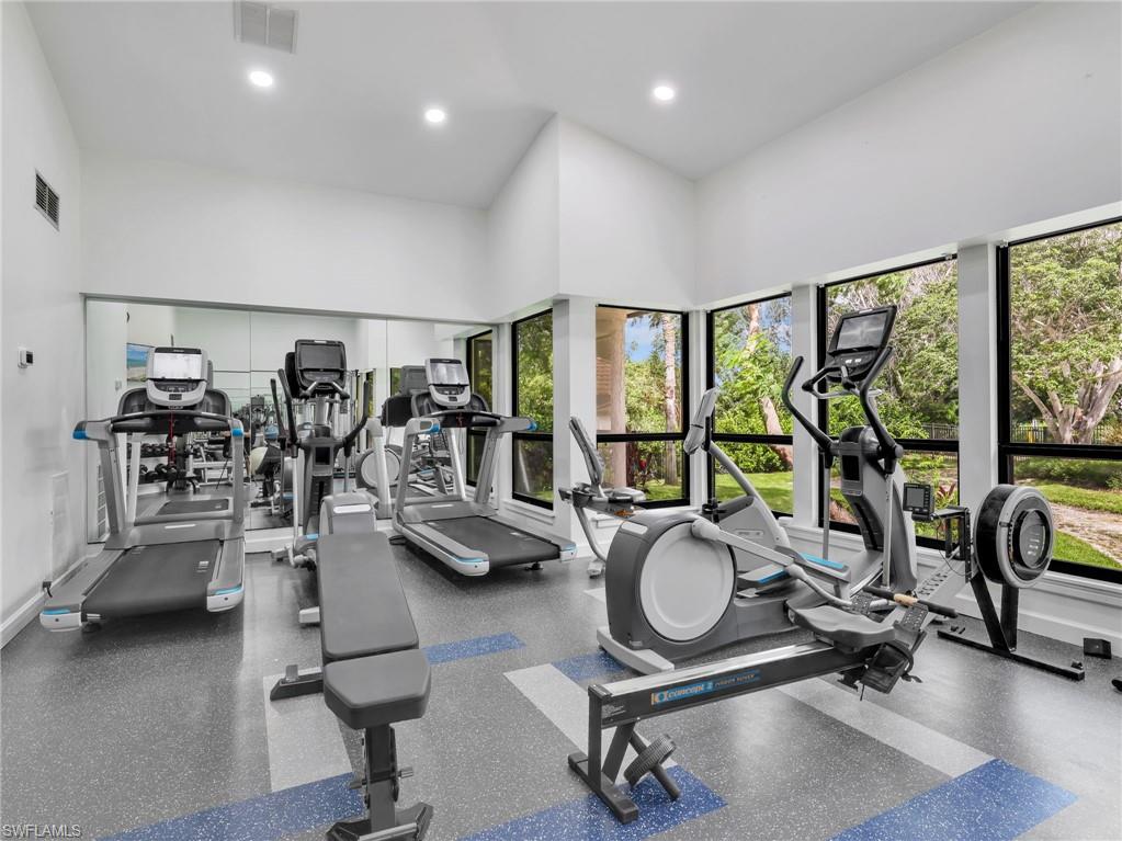 531 La Peninsula BLVD 531