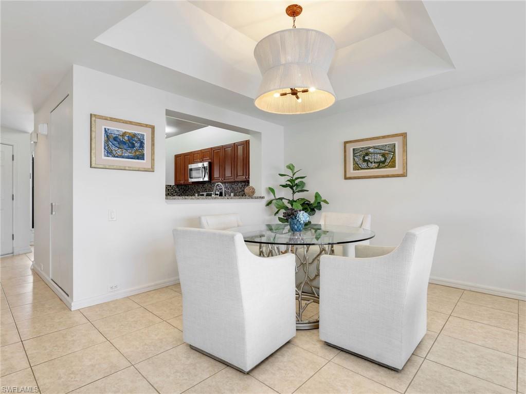 531 La Peninsula BLVD 531