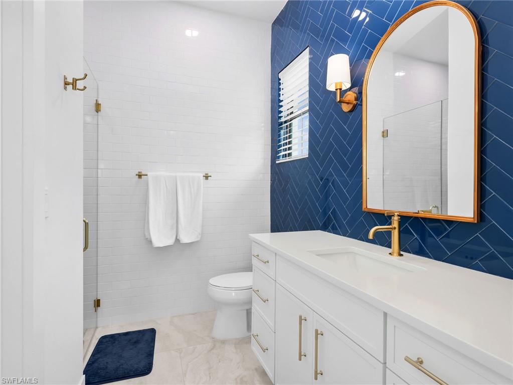 1813 Menorca CT