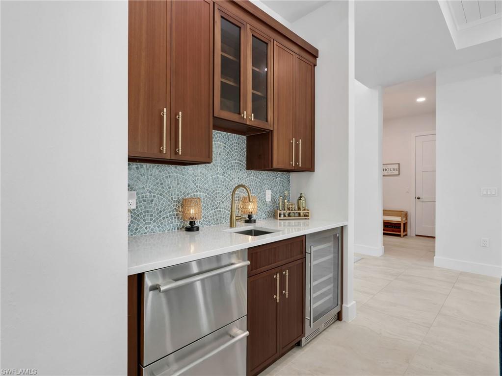 1813 Menorca CT