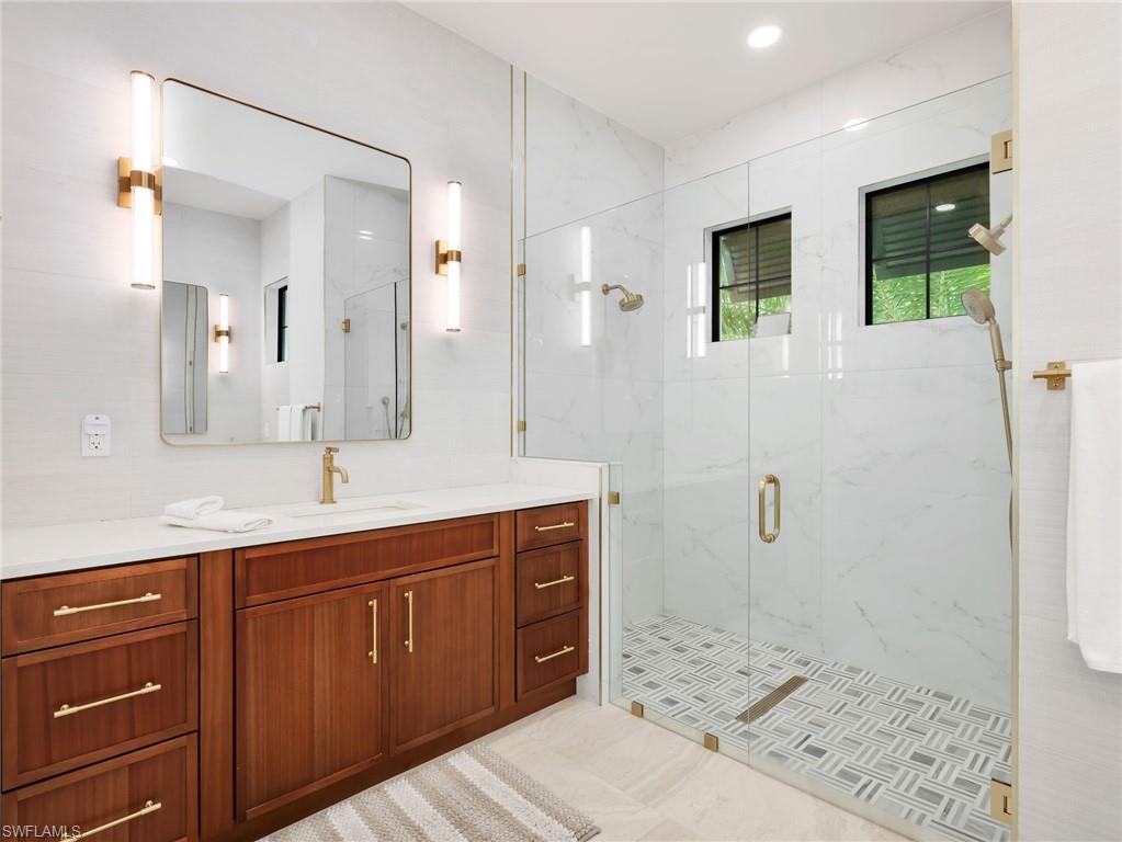 1813 Menorca CT