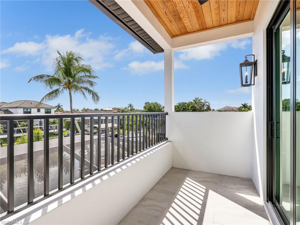 1813 Menorca CT