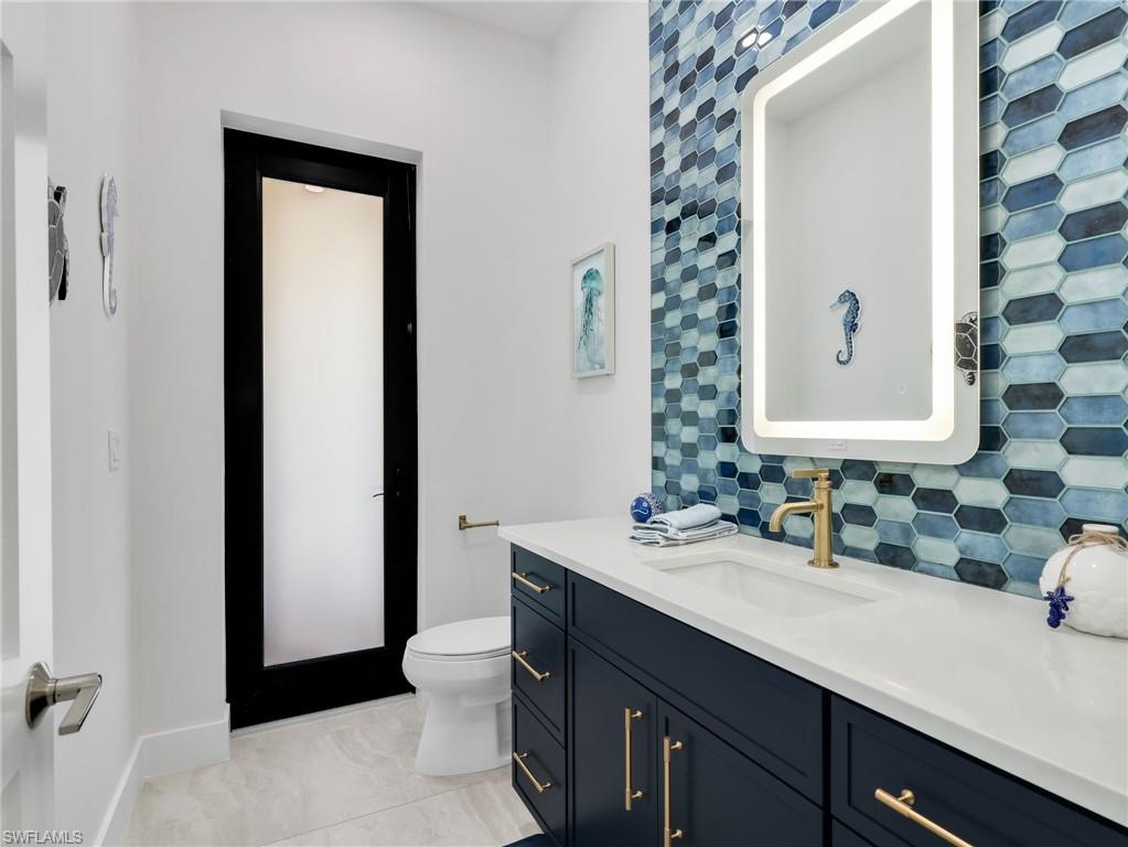 1813 Menorca CT