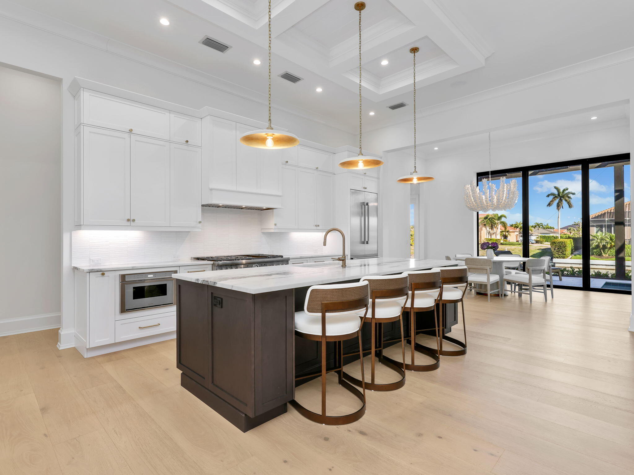 1749 WAVECREST COURT