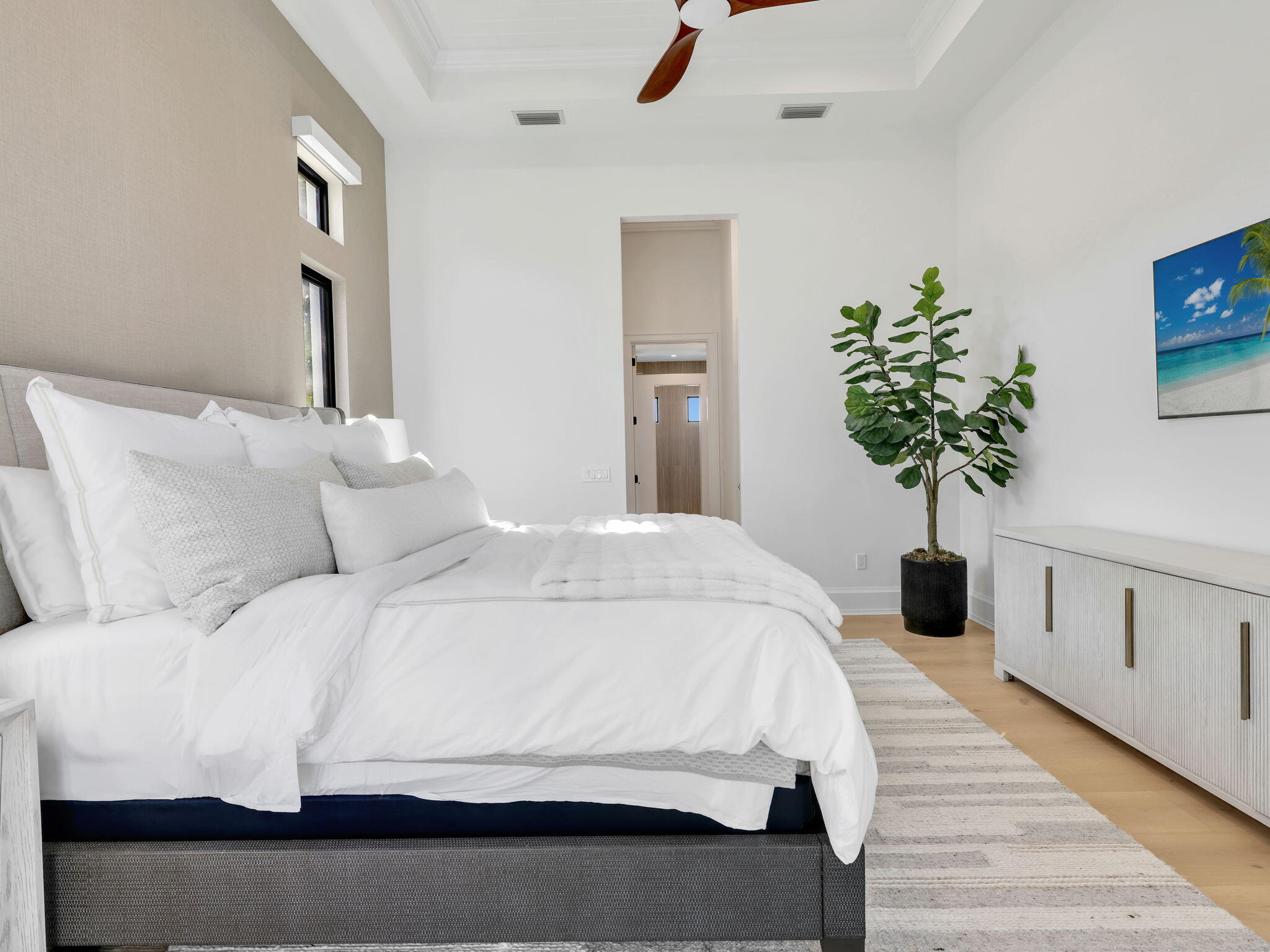 1749 WAVECREST COURT