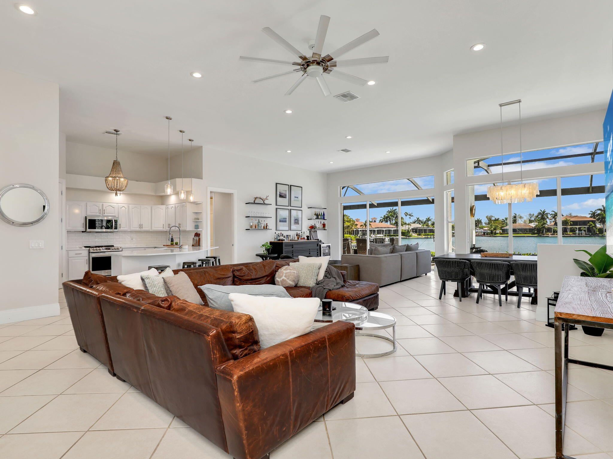 419 SPINNAKER DRIVE