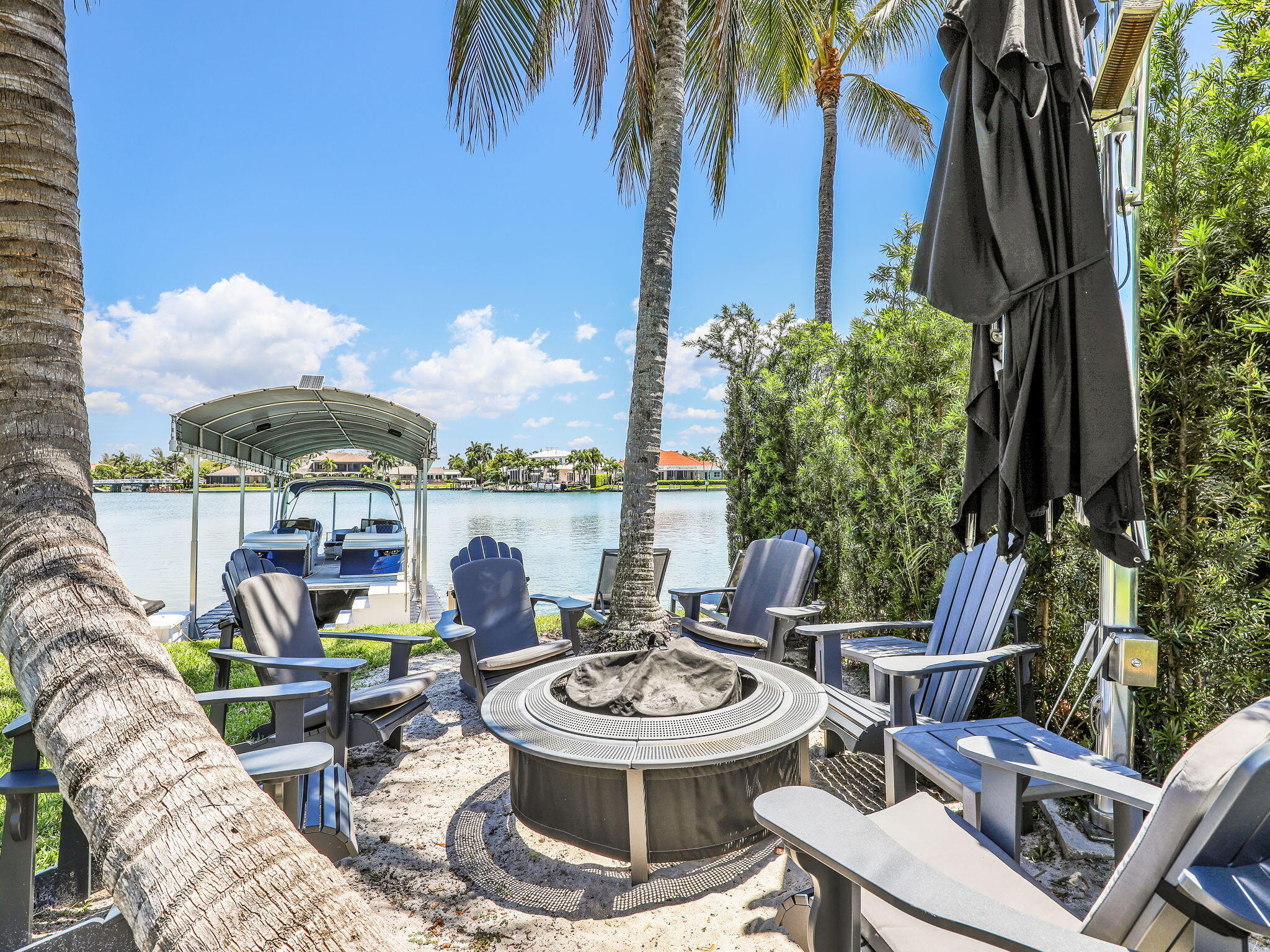 419 SPINNAKER DRIVE