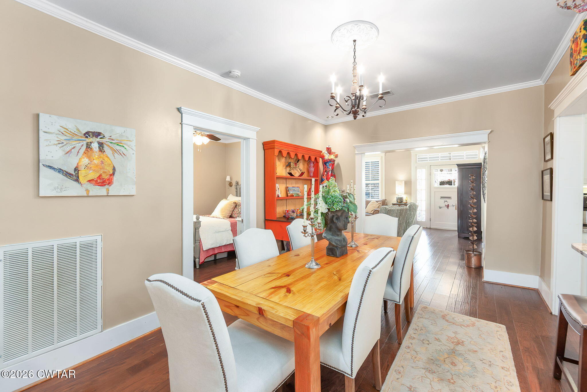 304 S College Street