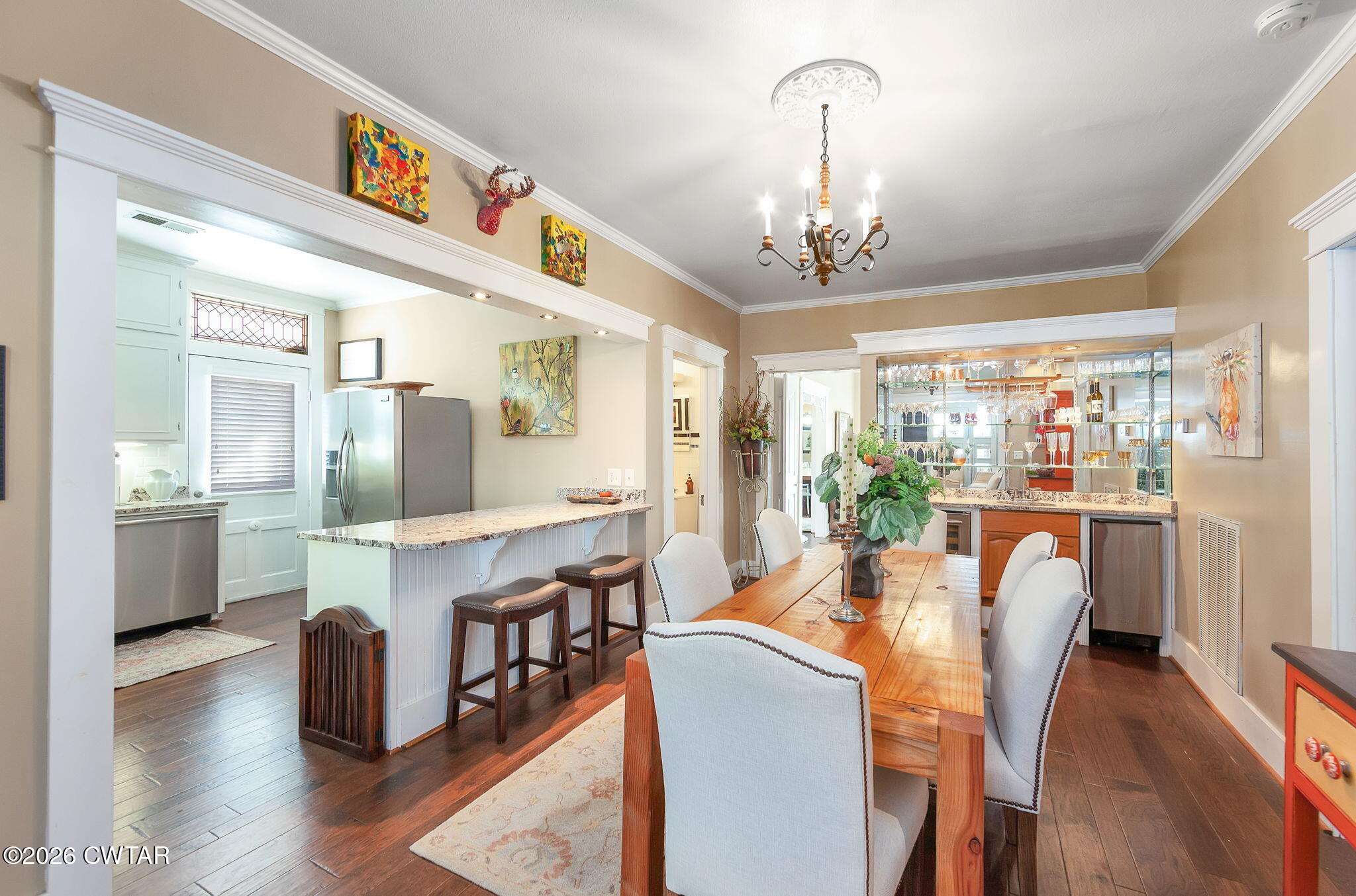 304 S College Street