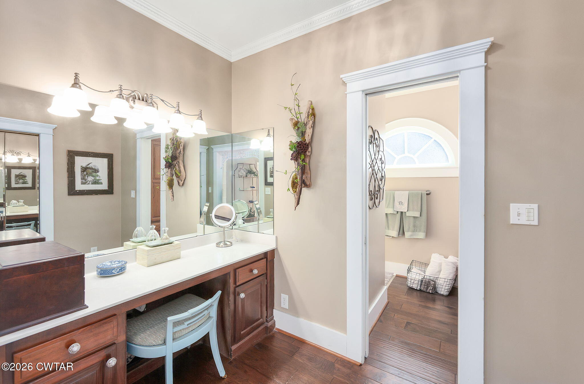 304 S College Street