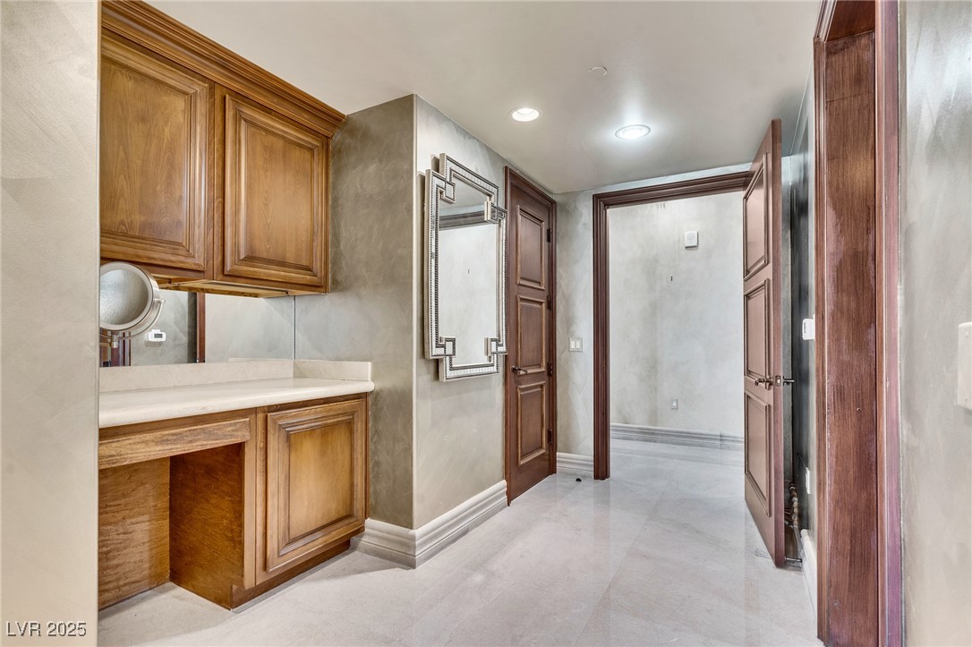 9103 Alta Drive 1502