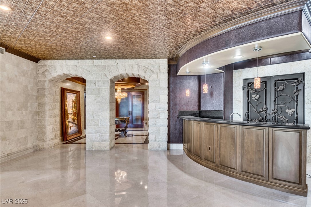 9103 Alta Drive 1502