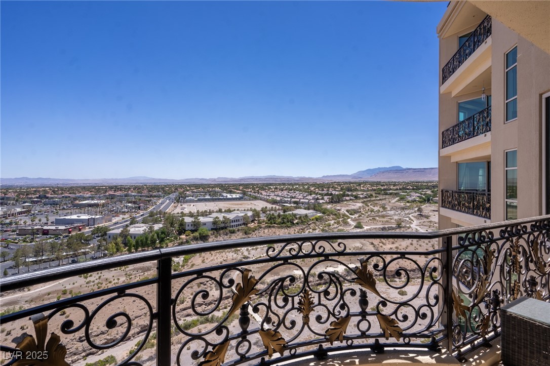 9103 Alta Drive 1502