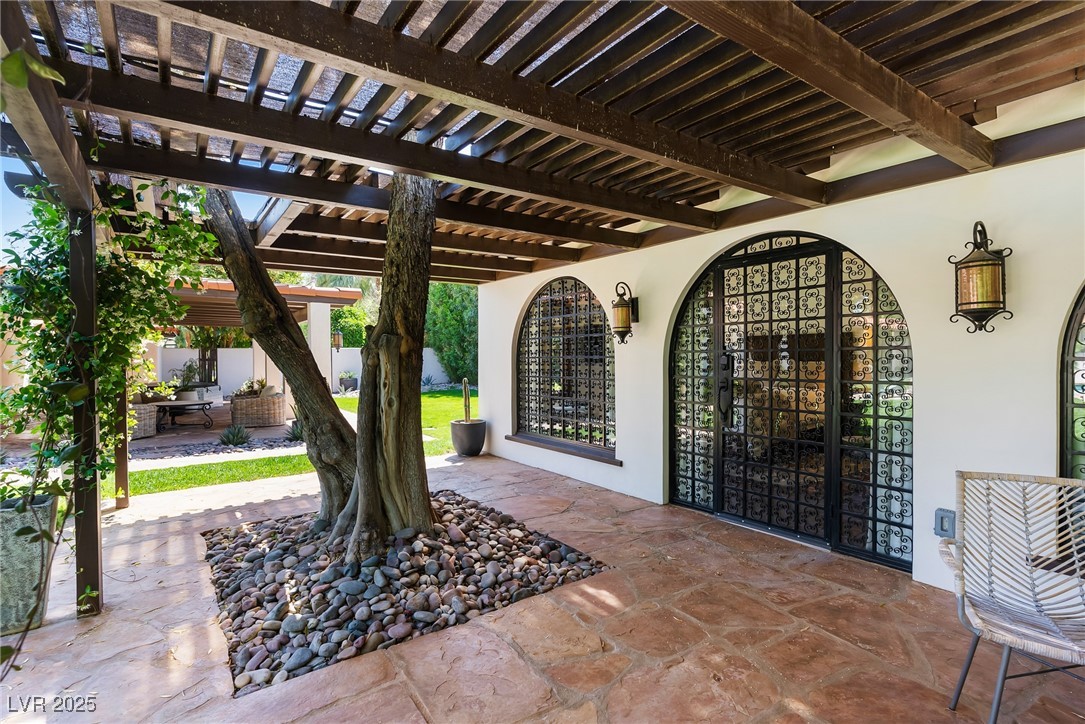 1450 Rancho Circle