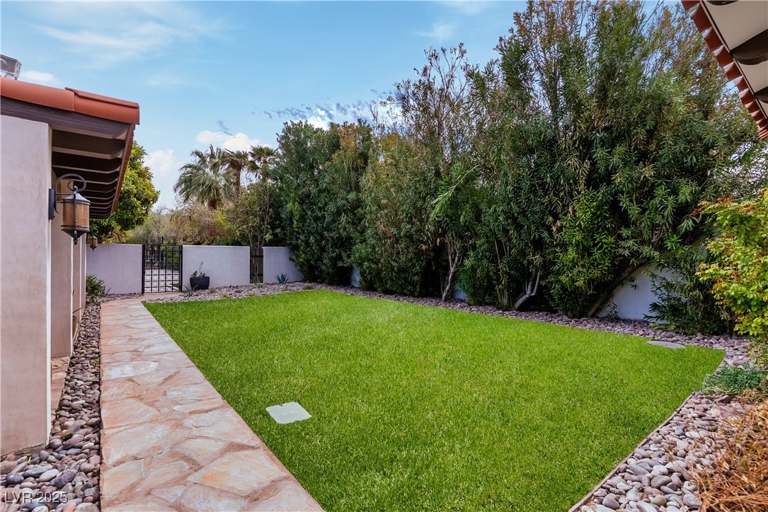 1450 Rancho Circle