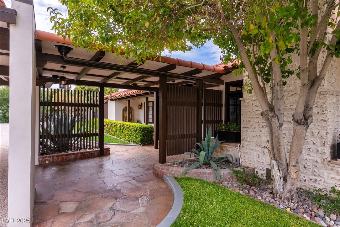 1450 Rancho Circle