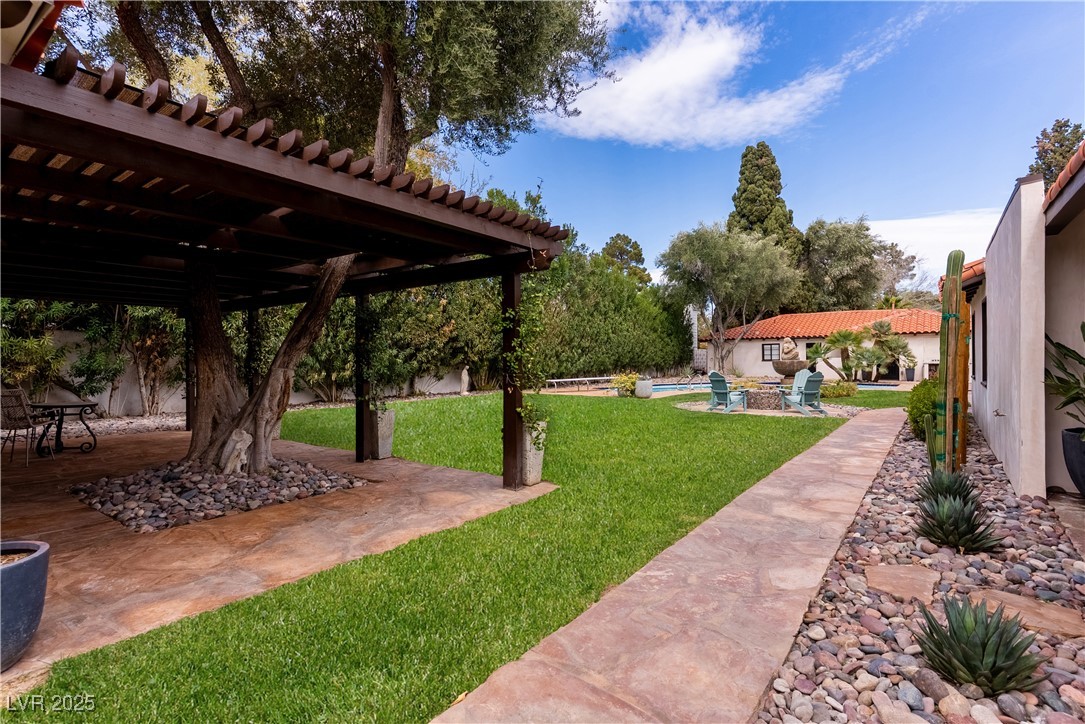 1450 Rancho Circle
