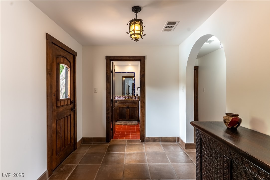 1450 Rancho Circle