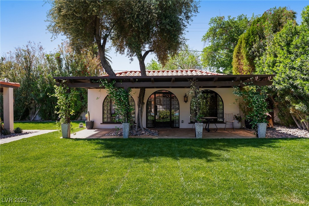 1450 Rancho Circle