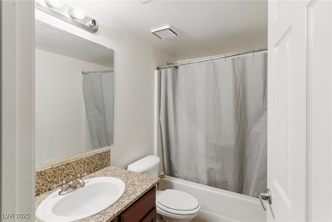 5166 South Jones Boulevard 205
