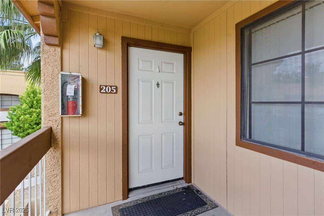 5166 South Jones Boulevard 205