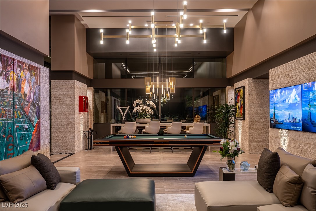 720 Dragon Peak Drive