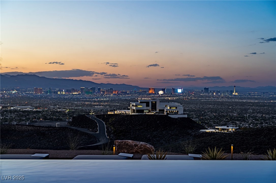 720 Dragon Peak Drive