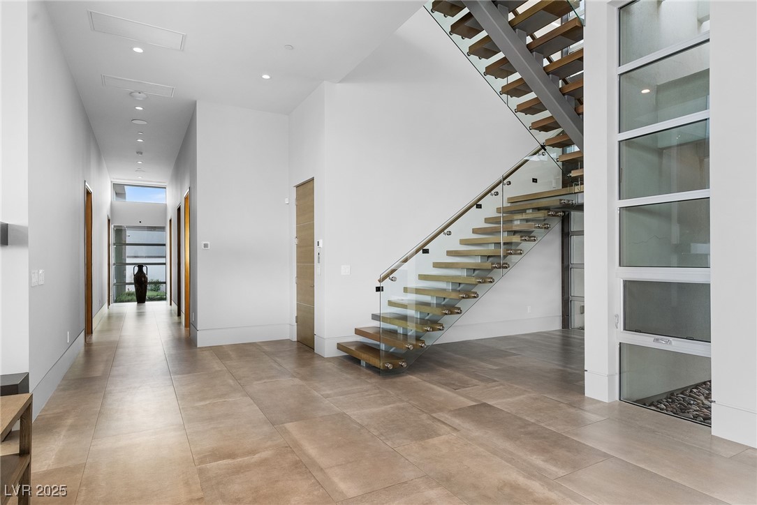 5 Rockstream Drive