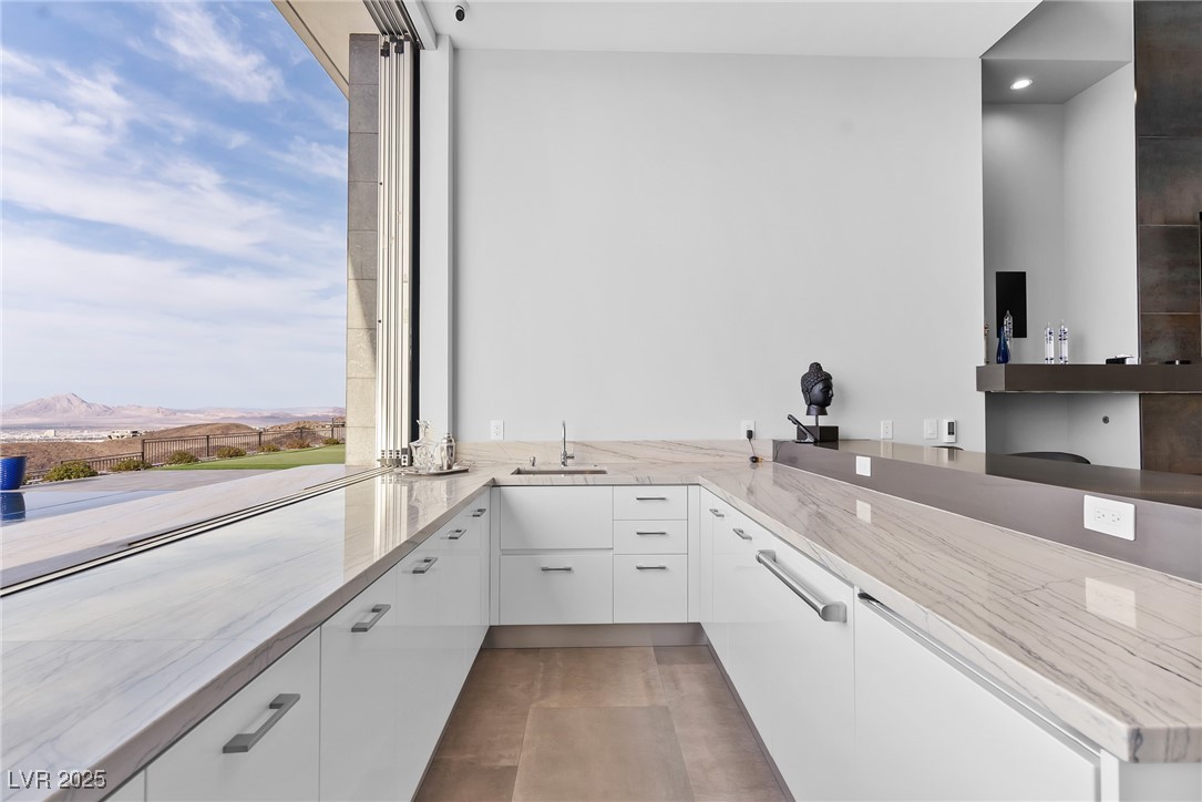 5 Rockstream Drive
