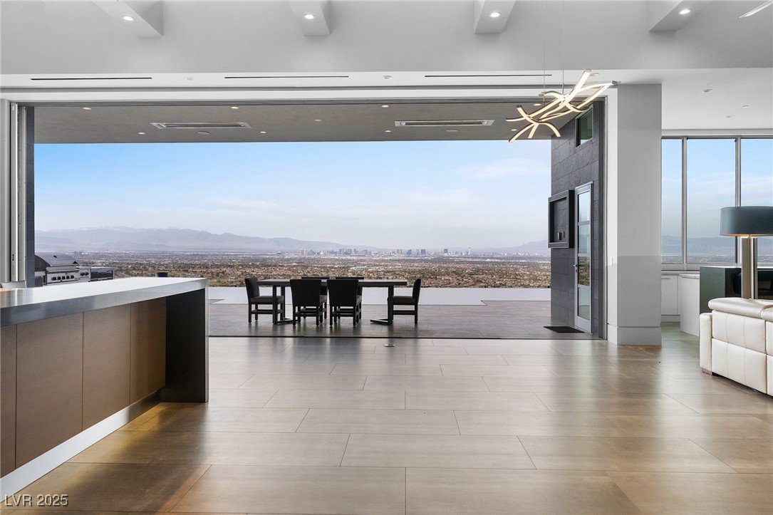 5 Rockstream Drive