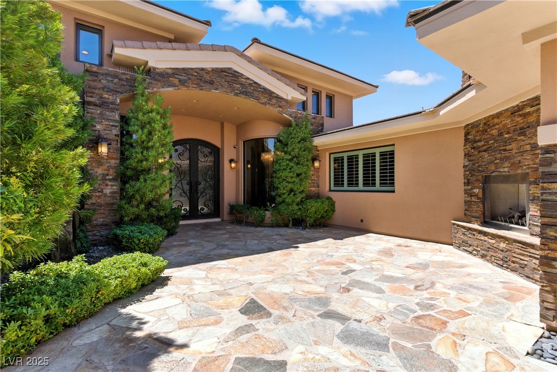 23 Quiet Moon Lane