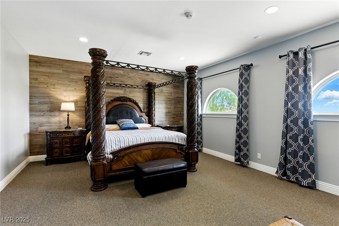 368 East Torino Avenue