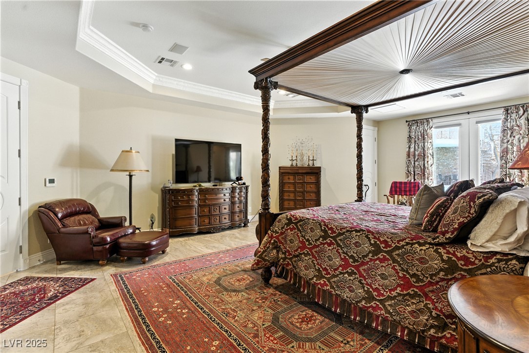 368 East Torino Avenue