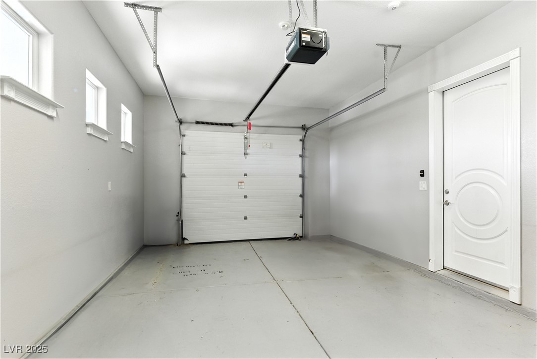 368 East Torino Avenue