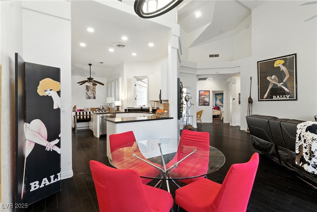 7988 Harbour Towne Avenue