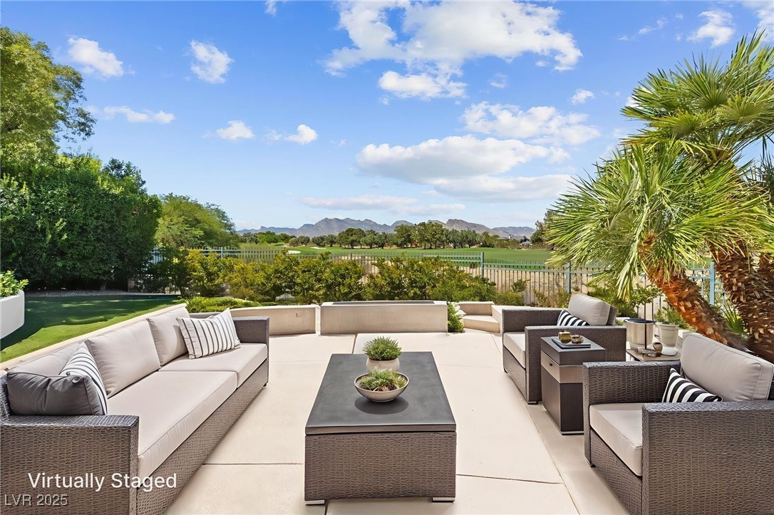 1109 Pine Island Court