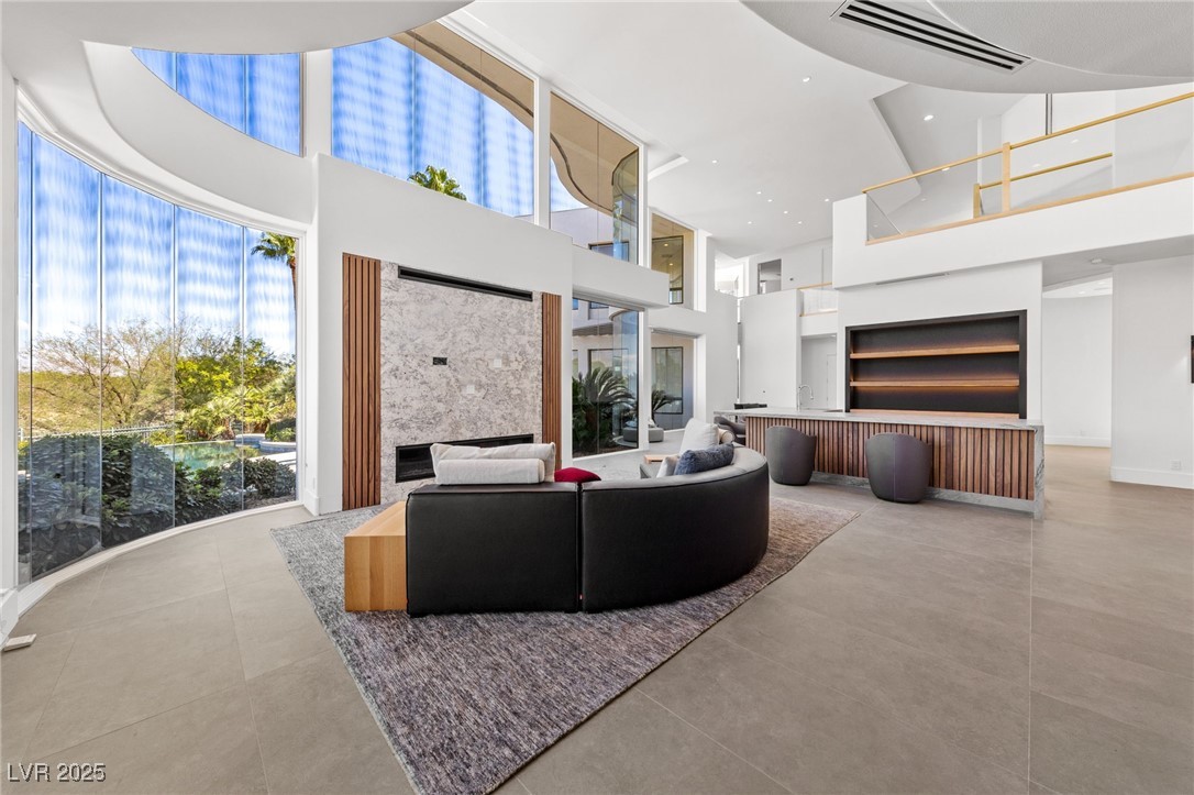 1109 Pine Island Court