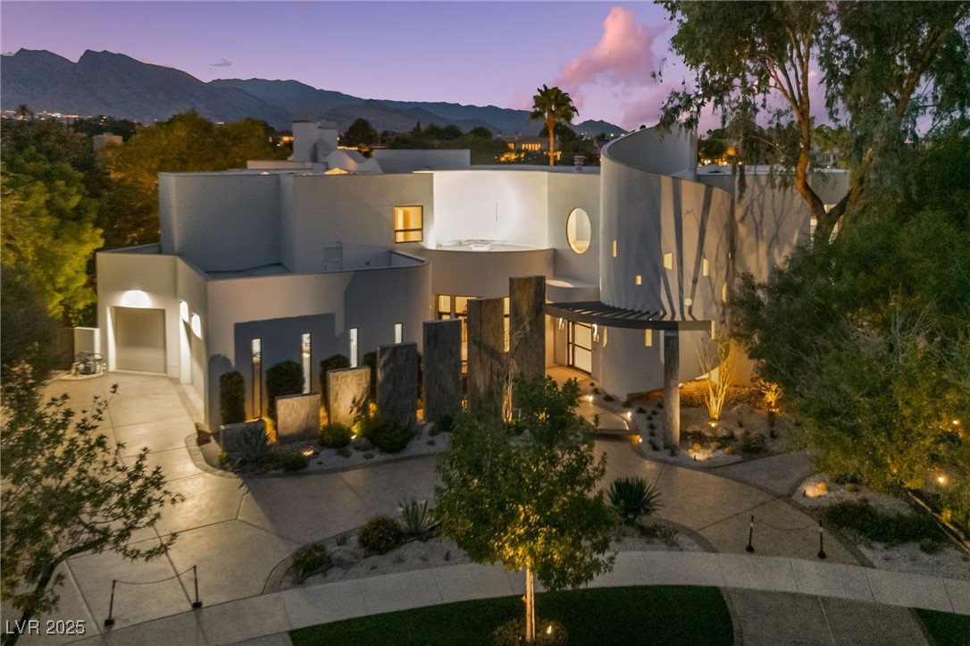 1109 Pine Island Court