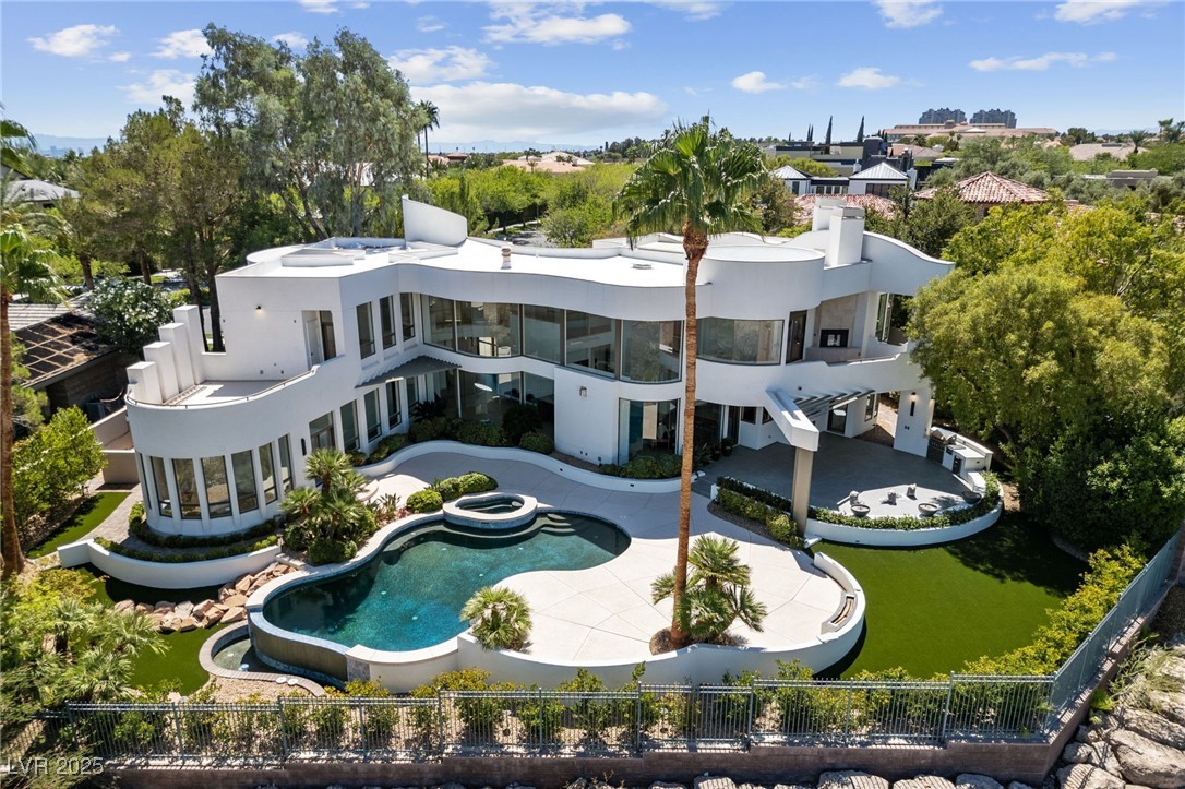 1109 Pine Island Court