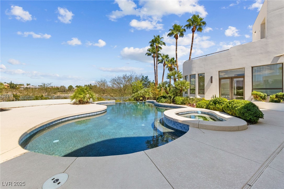 1109 Pine Island Court