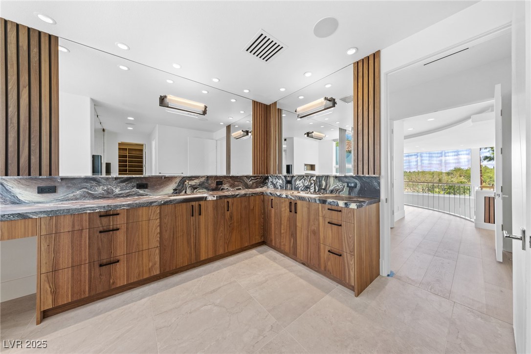 1109 Pine Island Court