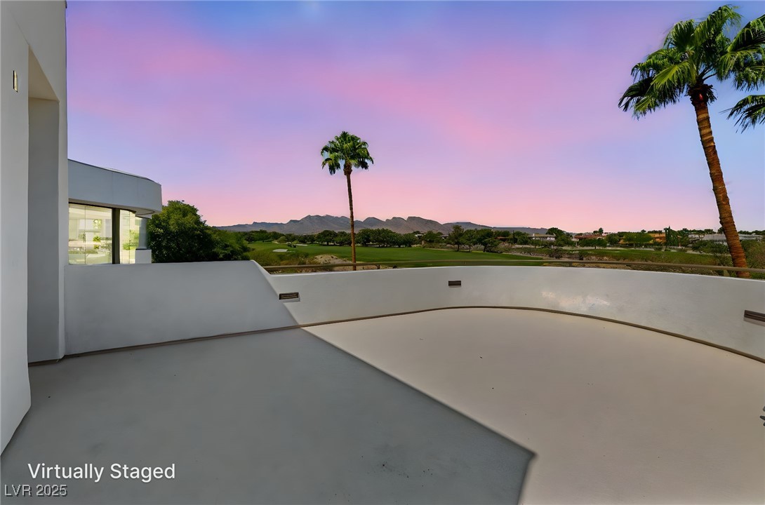 1109 Pine Island Court