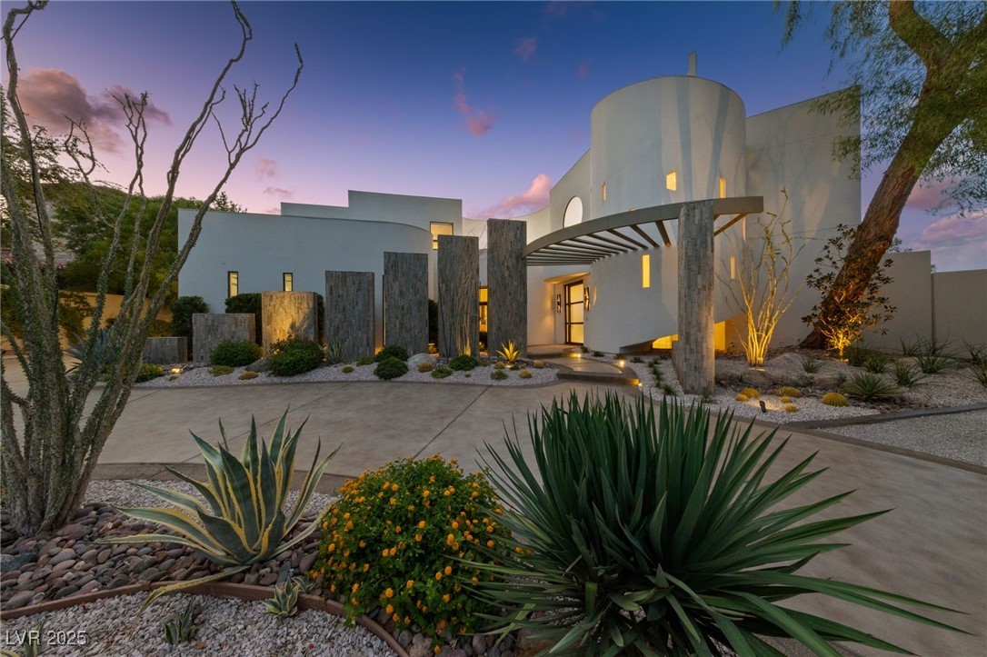 1109 Pine Island Court