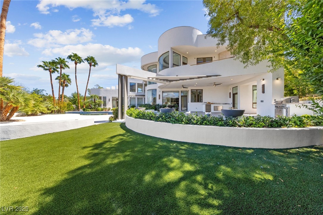 1109 Pine Island Court