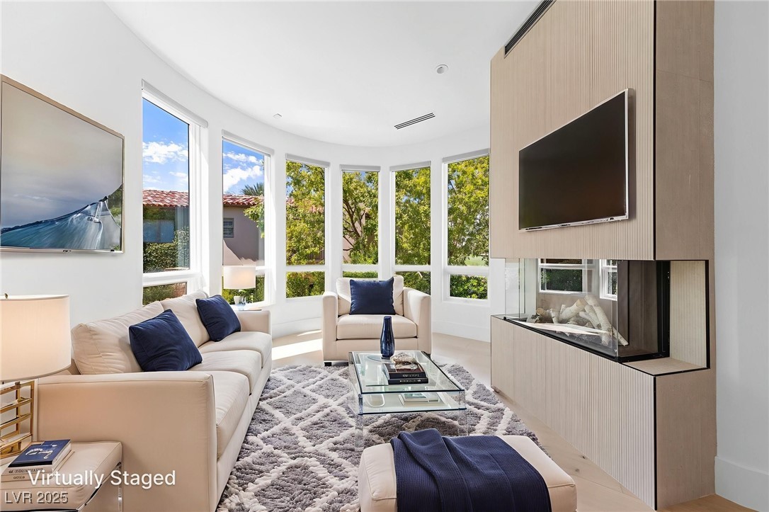 1109 Pine Island Court