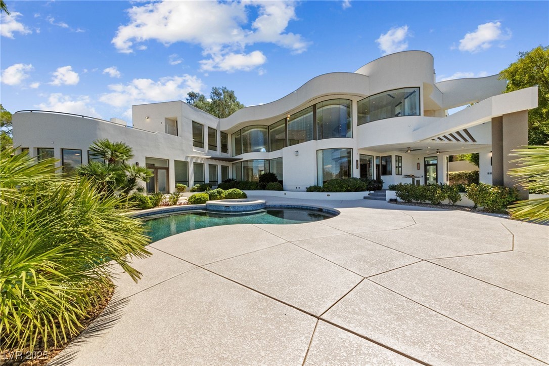 1109 Pine Island Court