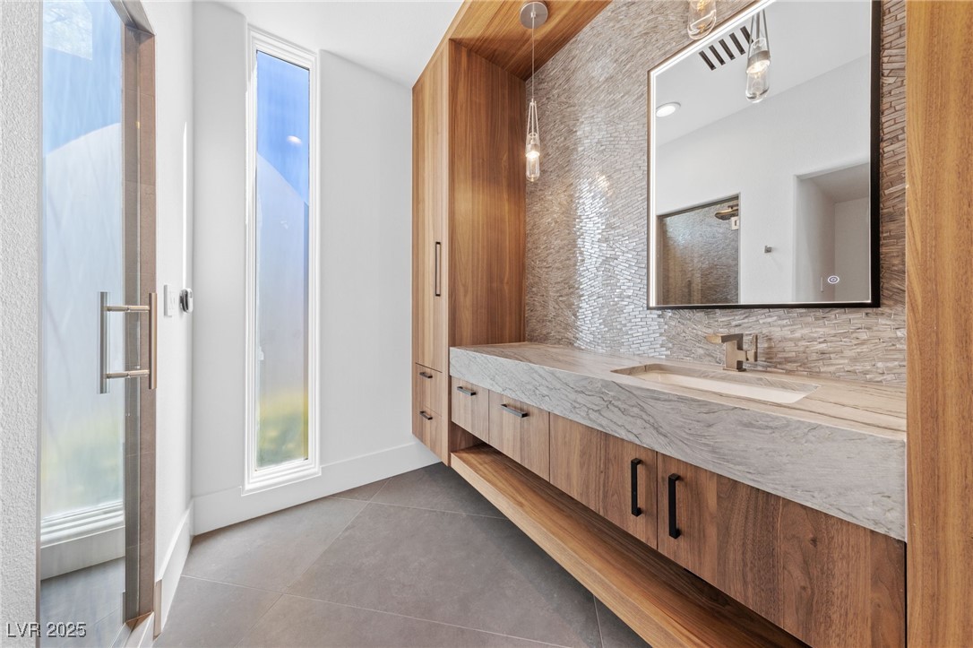 1109 Pine Island Court