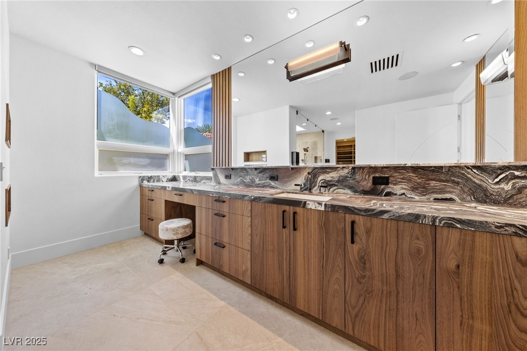 1109 Pine Island Court